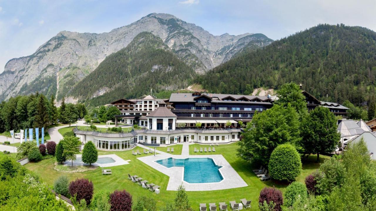 Hotel Gut Brandlhof Saalfelden Exterior photo